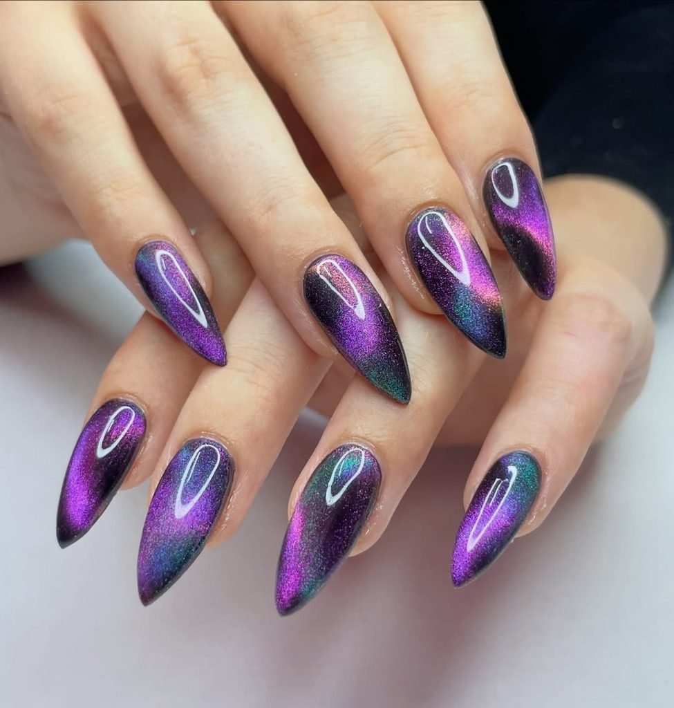 stiletto nails with purple and green multichromatic magnetic velvet effect